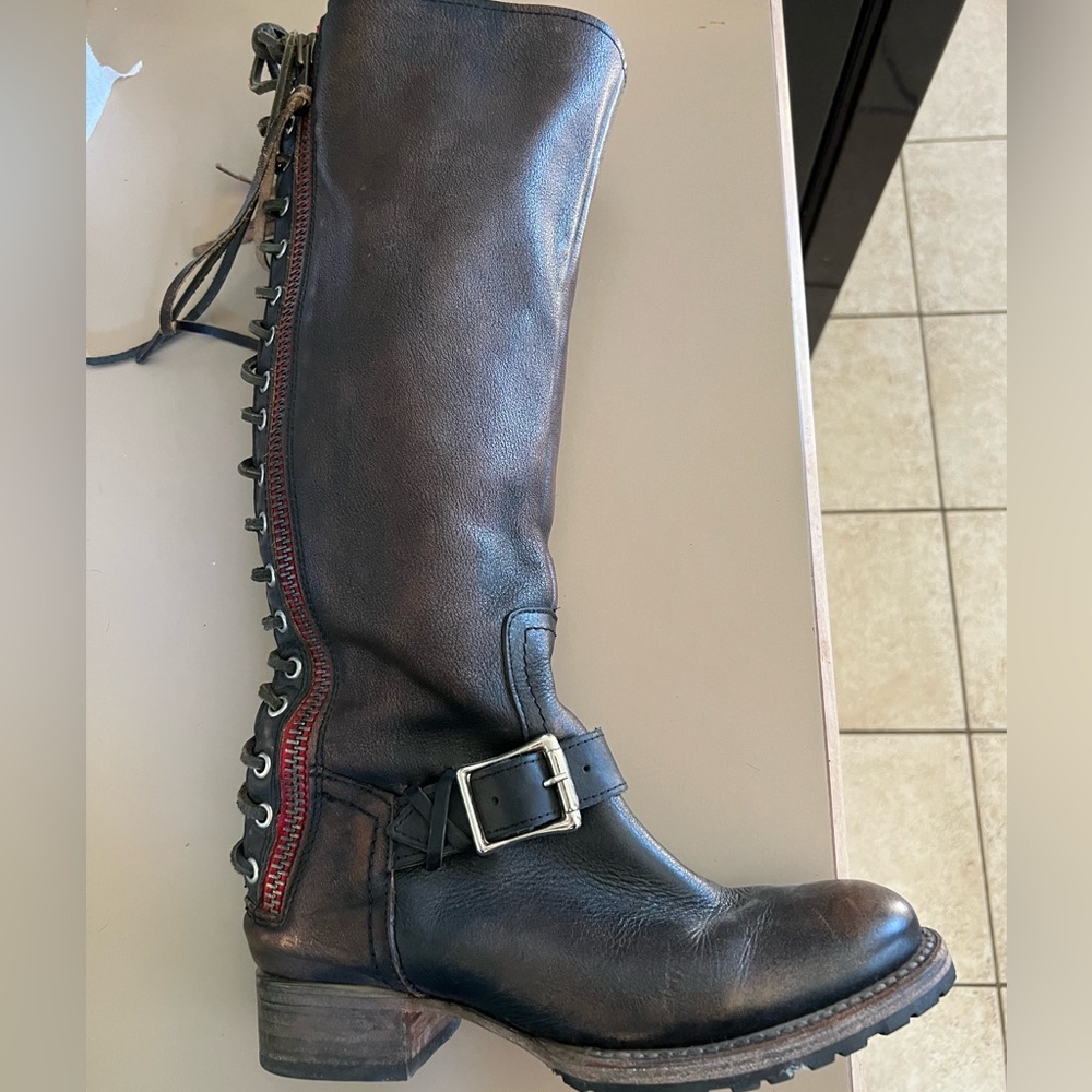 Calf high boots